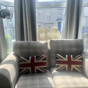  Apartment F1 16 Glanmor Cres